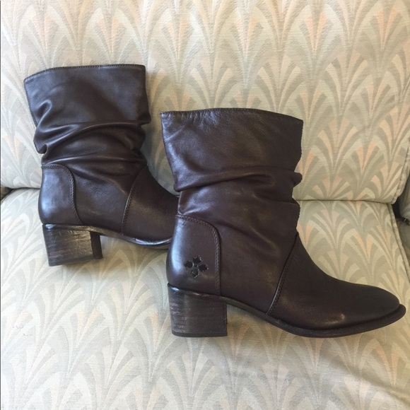Patricia Nash Monte Slouch Boot in Brown. - Picture 3 of 8
